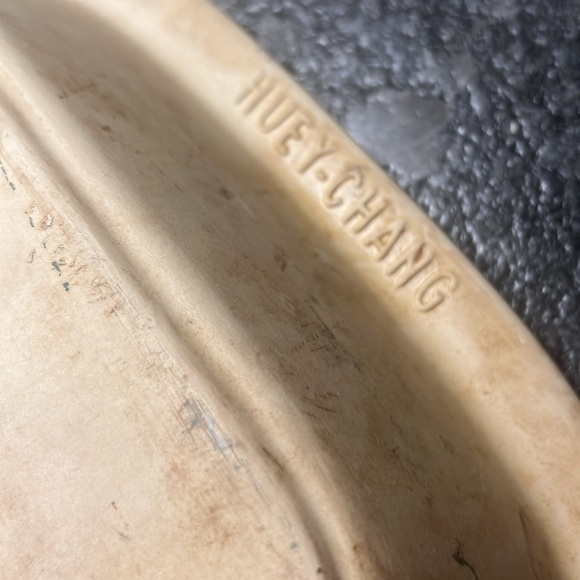 14x9 rectangle stoneware baker. HUEY-CHANG. Pre seasoned. Very good condition - Picture 3 of 3